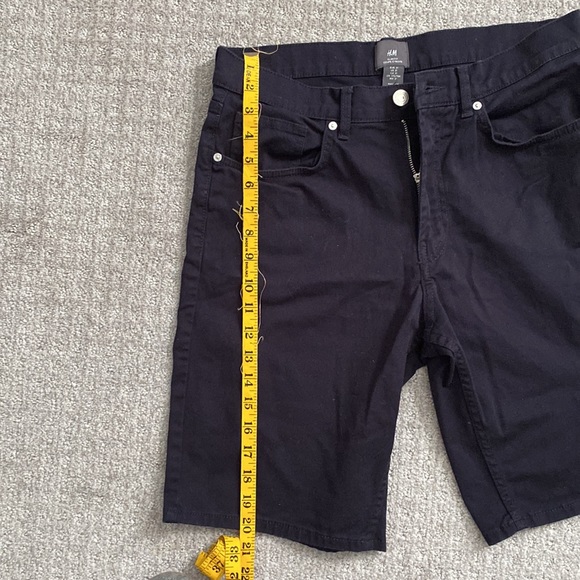 H & M Slim Fit Black shorts NWOT - Picture 6 of 8